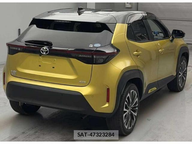 Toyota YARIS CROSS 2021-02 8217767-1