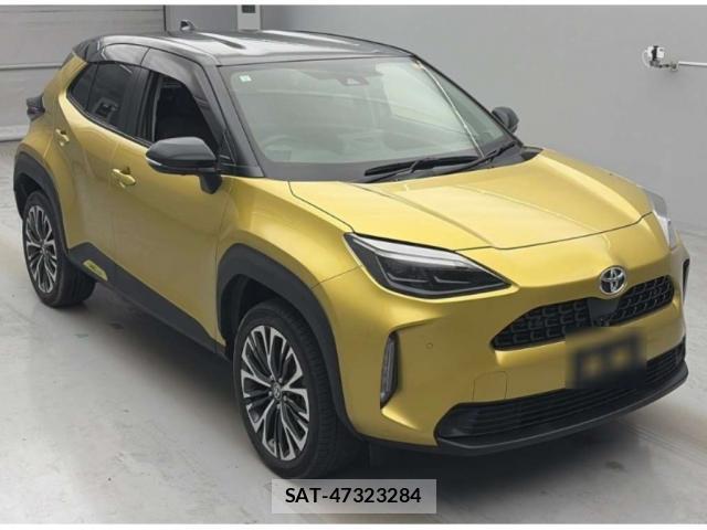 Toyota YARIS CROSS 2021-02 8217767-3