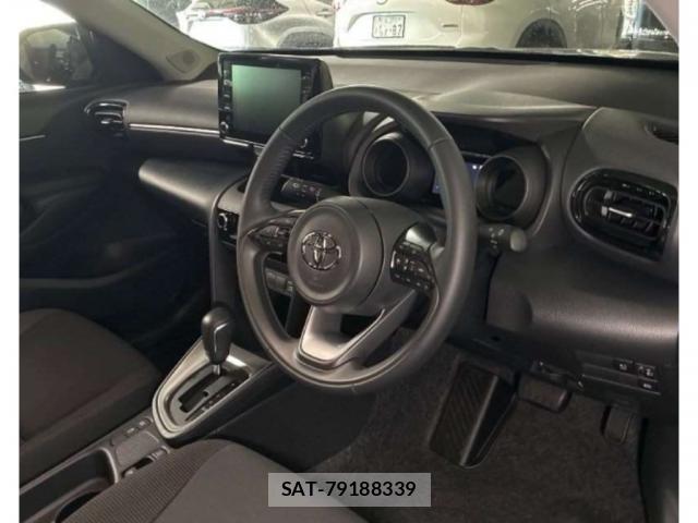 Toyota YARIS CROSS 2023-08 8217905-2