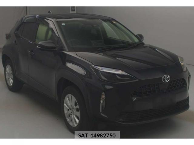 Toyota YARIS CROSS 2021-06 8217961-3