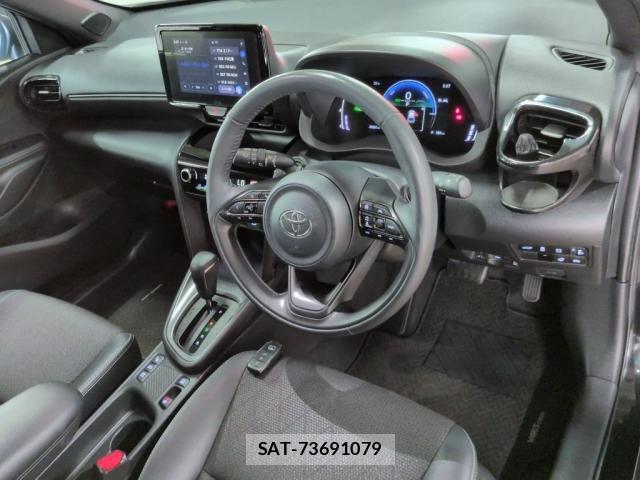 Toyota YARIS CROSS 2024-01 8218042-2