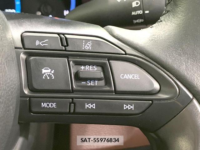 Toyota YARIS CROSS 2021-02 8218311-4