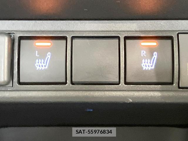 Toyota YARIS CROSS 2021-02 8218311-5