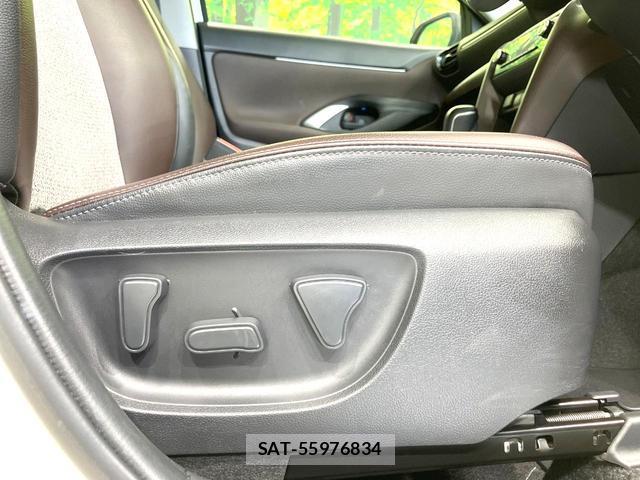 Toyota YARIS CROSS 2021-02 8218311-6