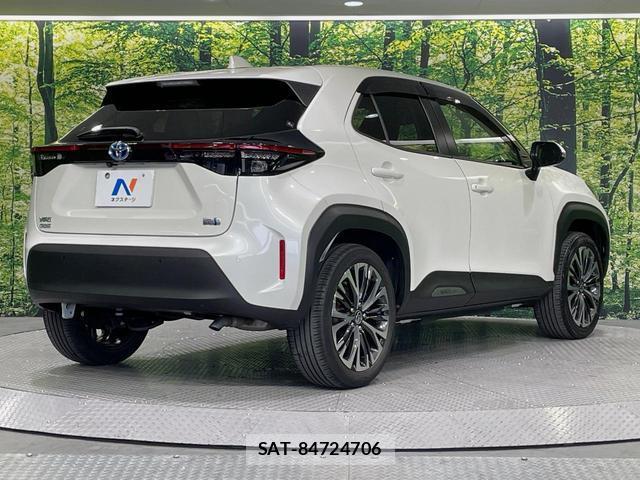 Toyota YARIS CROSS 2022-07 8218532-16