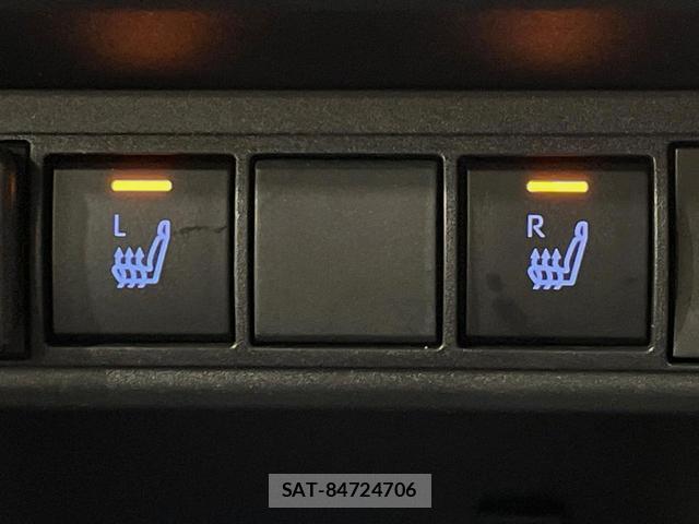 Toyota YARIS CROSS 2022-07 8218532-5