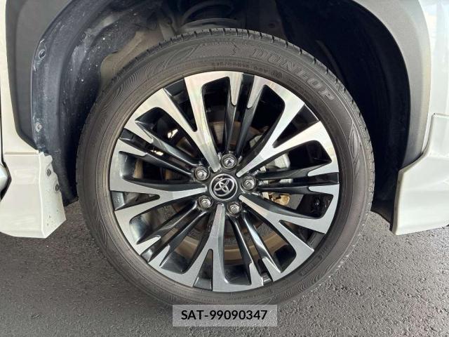 Toyota YARIS CROSS 2023-05 8218841-8