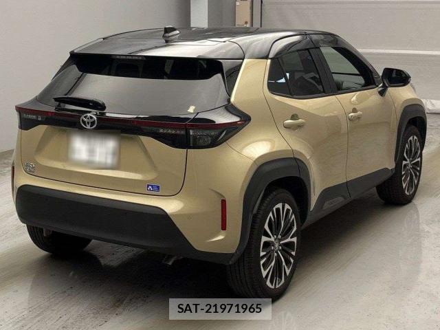 Toyota YARIS CROSS 2025-01 8219010-11