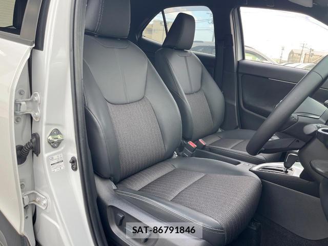 Toyota YARIS CROSS 2023-08 8219452-10