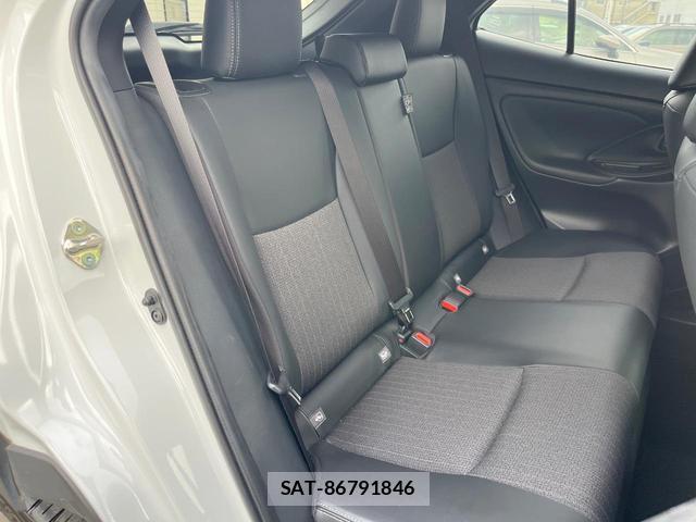 Toyota YARIS CROSS 2023-08 8219452-11