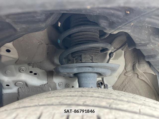 Toyota YARIS CROSS 2023-08 8219452-19
