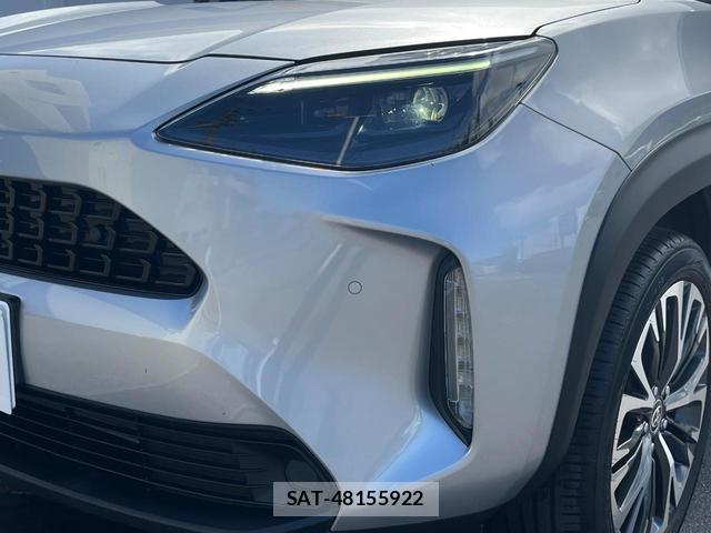 Toyota YARIS CROSS 2022-06 8219671-12