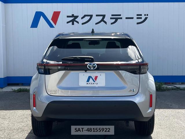 Toyota YARIS CROSS 2022-06 8219671-15