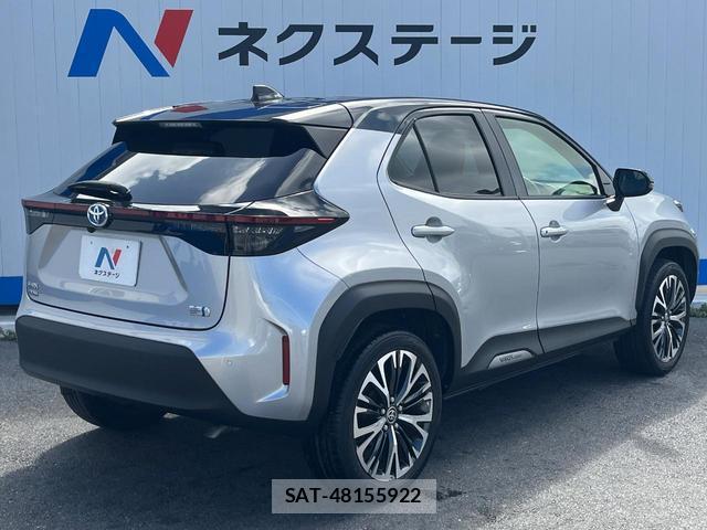 Toyota YARIS CROSS 2022-06 8219671-17