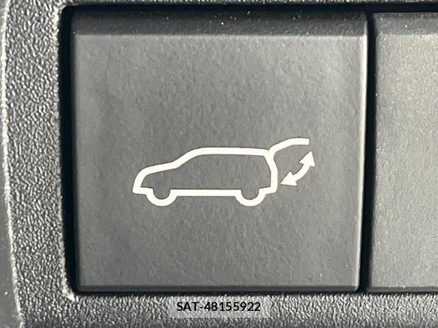 Toyota YARIS CROSS 2022-06 8219671-7