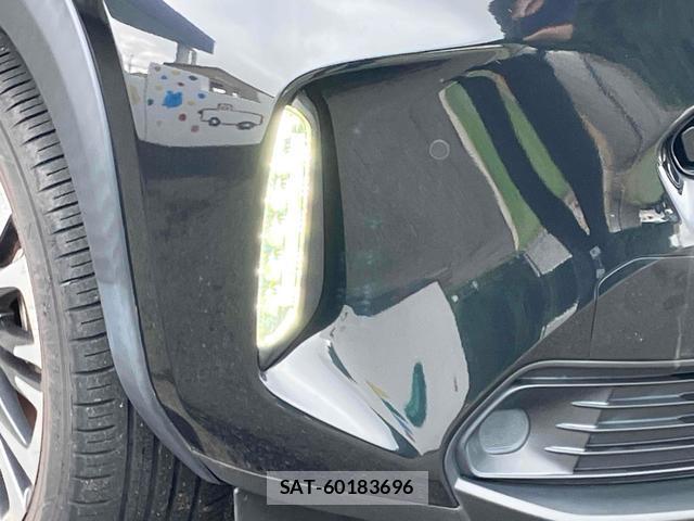 Toyota YARIS CROSS 2021-05 8219748-15
