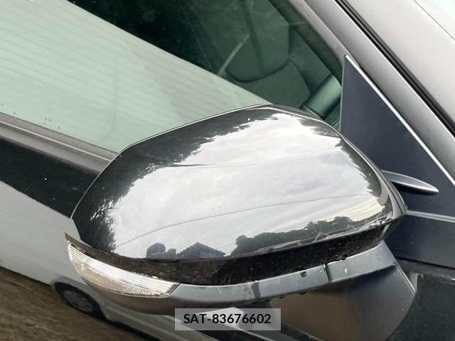 Toyota YARIS CROSS 2023-08 8219884-18