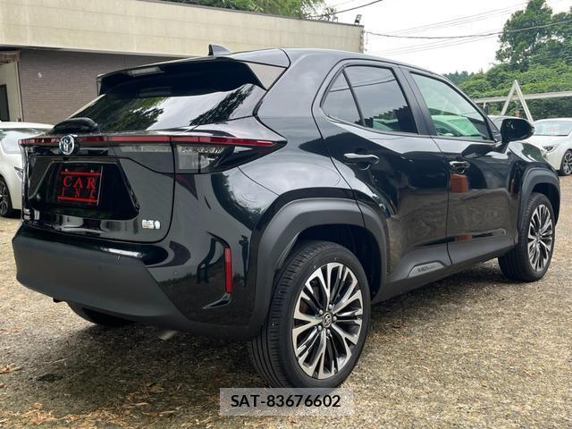 Toyota YARIS CROSS 2023-08 8219884-6