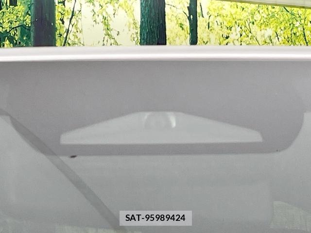 Toyota YARIS CROSS 2024-05 8220112-3