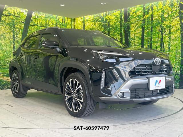 Toyota YARIS CROSS 2025-03 8220207-15