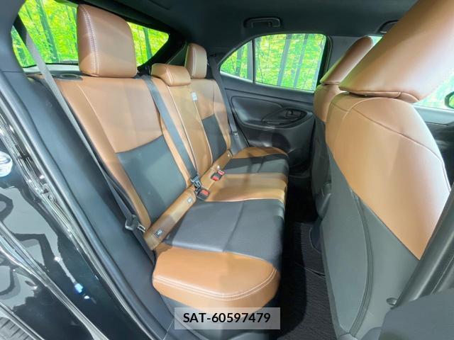 Toyota YARIS CROSS 2025-03 8220207-8