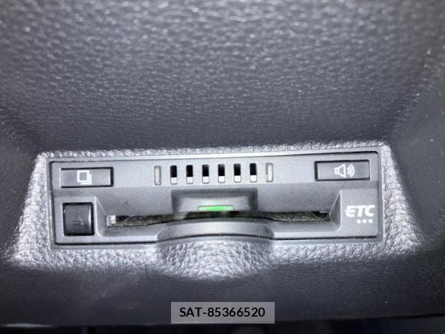 Toyota YARIS CROSS 2023-12 8220224-15
