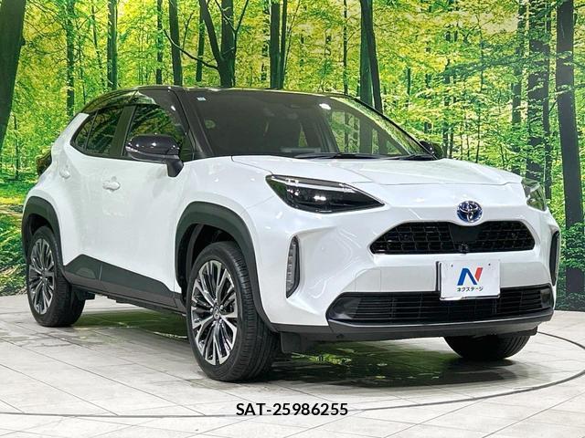 Toyota YARIS CROSS 2023-12 8220285-15
