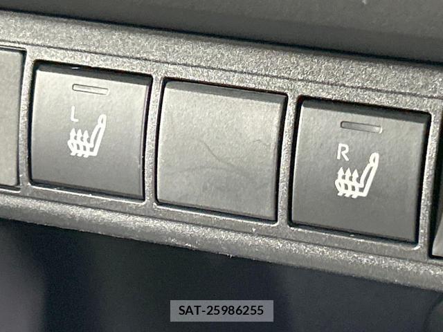 Toyota YARIS CROSS 2023-12 8220285-6