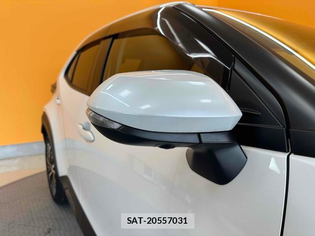 Toyota YARIS CROSS 2023-03 8221042-9