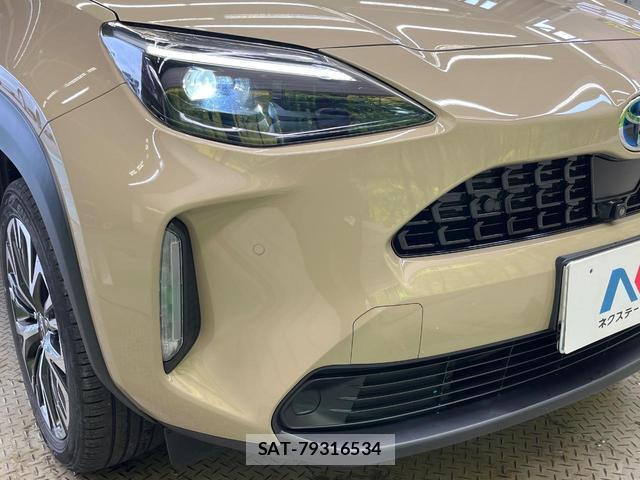 Toyota YARIS CROSS 2022-09 8221650-12