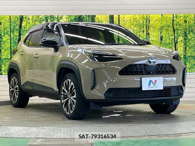 Toyota YARIS CROSS 2022-09 8221650-16