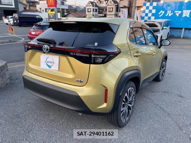Toyota YARIS CROSS 2021-11 8222058-1