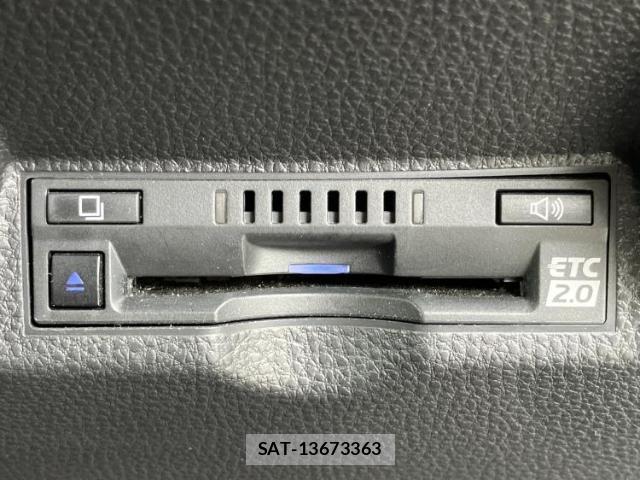 Toyota YARIS CROSS 2021-01 8222271-16