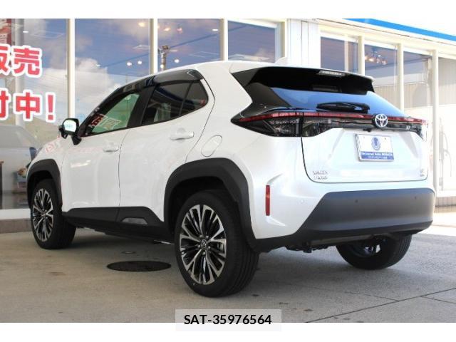 Toyota YARIS CROSS 2023-01 8222297-10