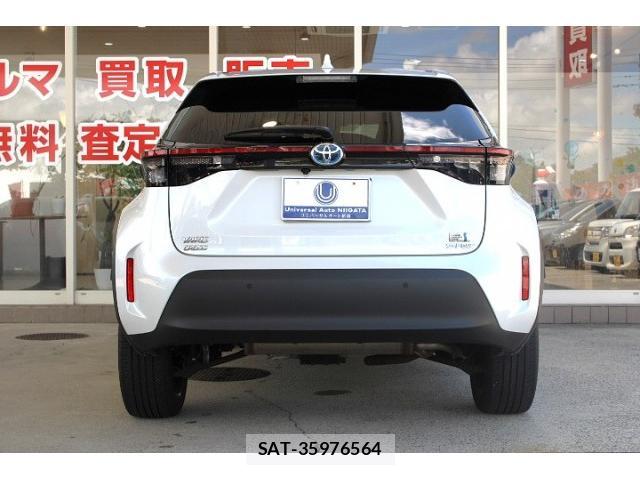 Toyota YARIS CROSS 2023-01 8222297-11