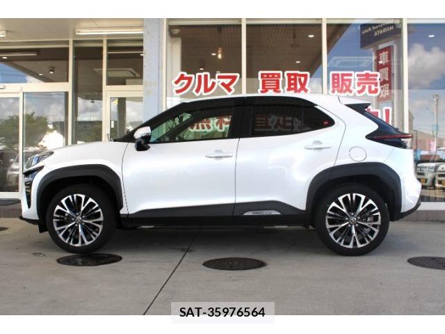 Toyota YARIS CROSS 2023-01 8222297-2