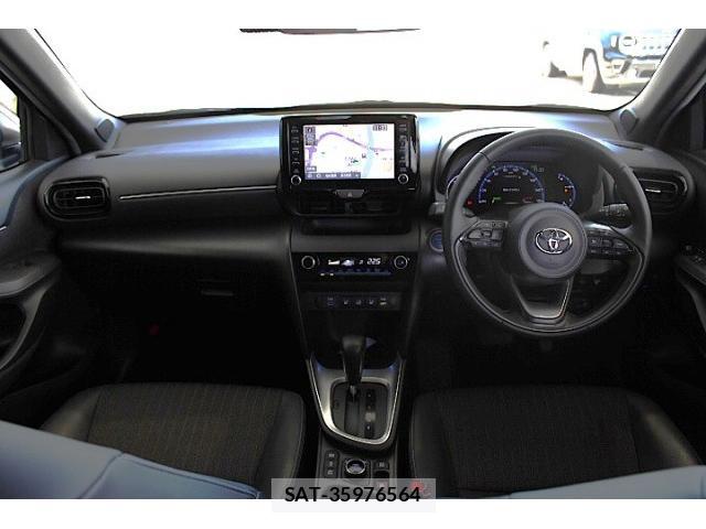 Toyota YARIS CROSS 2023-01 8222297-3
