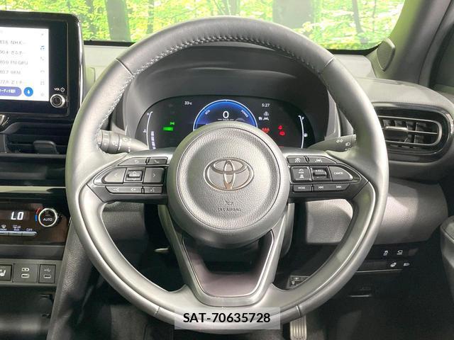 Toyota YARIS CROSS 2024-04 8223282-10