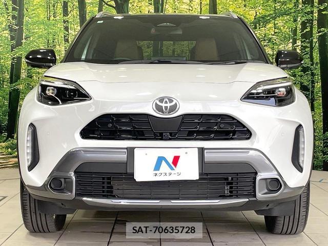 Toyota YARIS CROSS 2024-04 8223282-13