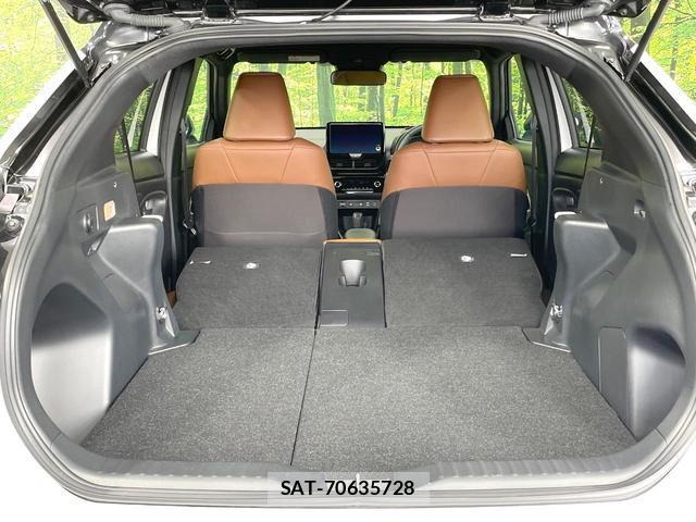 Toyota YARIS CROSS 2024-04 8223282-9