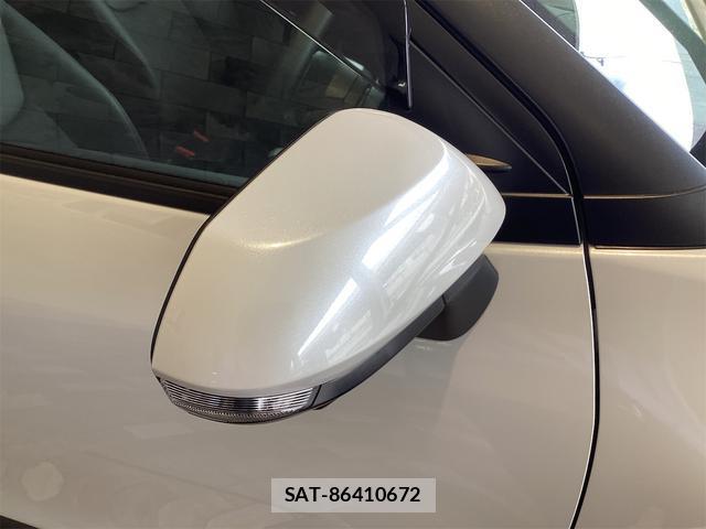 Toyota YARIS CROSS 2023-07 8224521-16