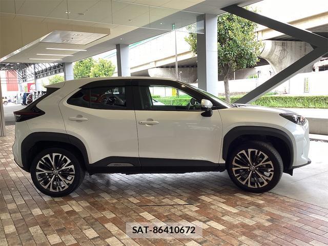 Toyota YARIS CROSS 2023-07 8224521-6