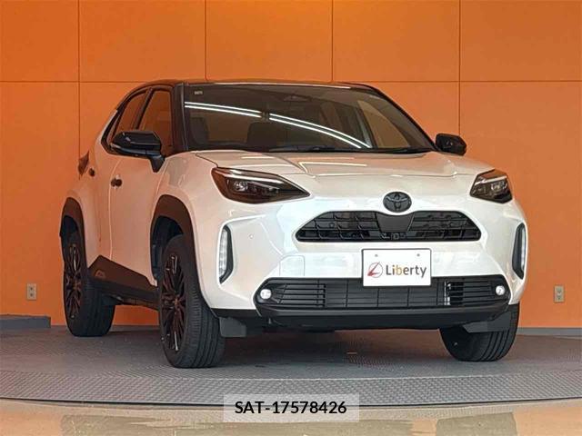 Toyota YARIS CROSS 2026-04 8224596-13