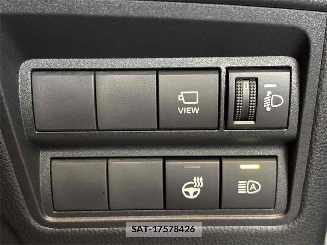 Toyota YARIS CROSS 2026-04 8224596-8