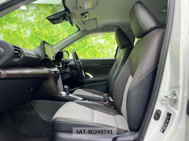 Toyota YARIS CROSS 2021-08 8225171-5