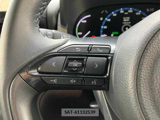 Toyota YARIS CROSS 2022-08 8225261-14