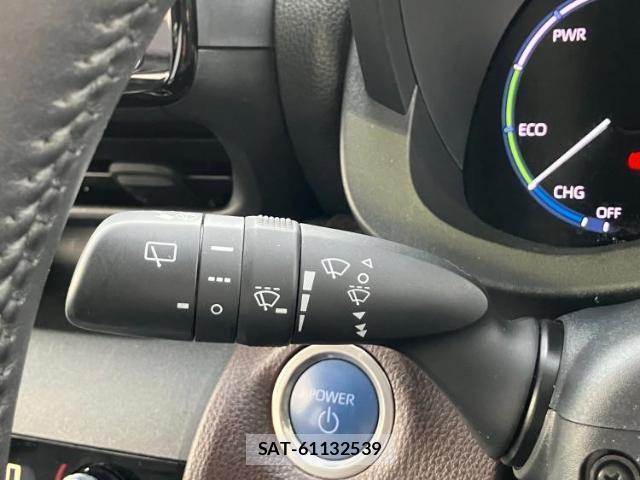 Toyota YARIS CROSS 2022-08 8225261-16