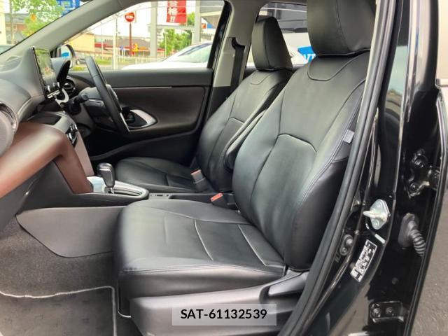 Toyota YARIS CROSS 2022-08 8225261-6