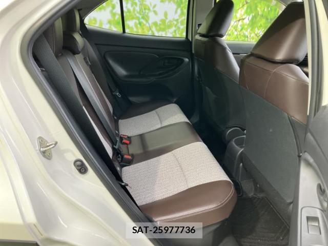 Toyota YARIS CROSS 2022-06 8225381-4