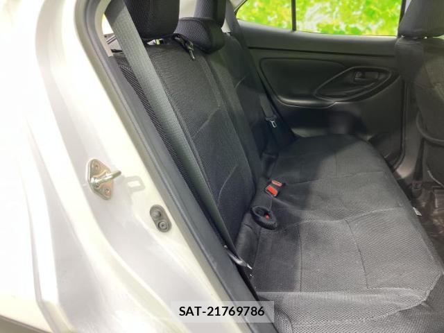 Toyota YARIS CROSS 2024-04 8225459-4